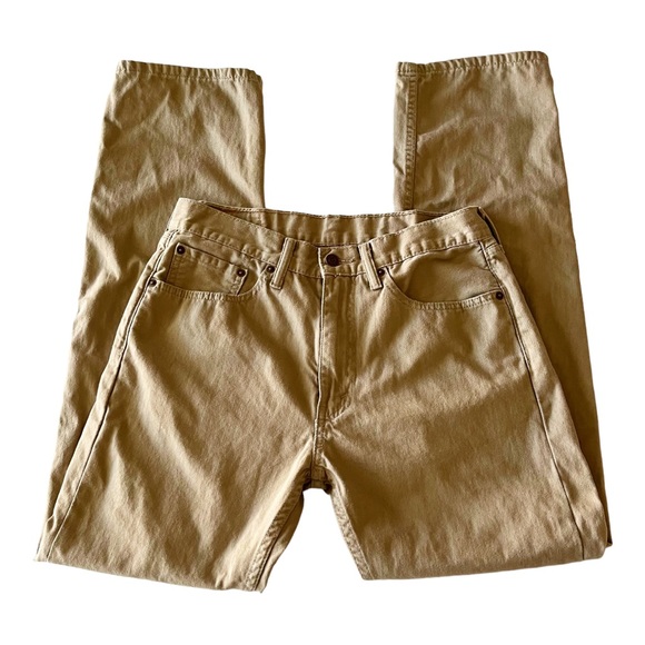 Levi’s 505 Straight Leg Jeans 🎉 HOST PICK 🎉 - Picture 2 of 10